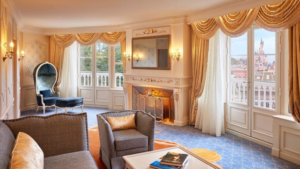 Cinderella Signature Suite with Park View